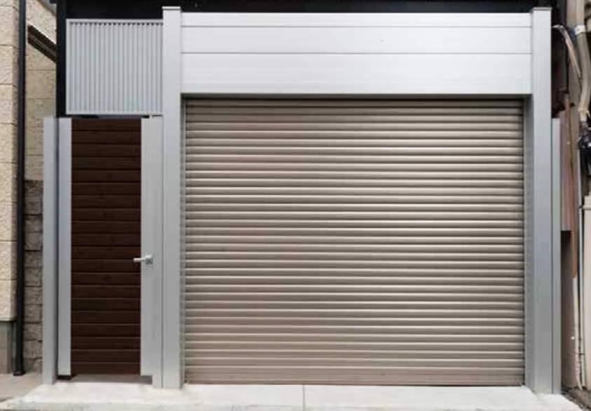 Curtain-style garage door